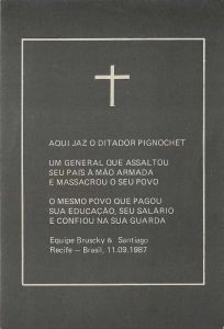 -Paulo+Bruscky+e+Daniel+Santiago+,Cartão+Convite+de+Exposição+Pinochet+1987+1a.jpg