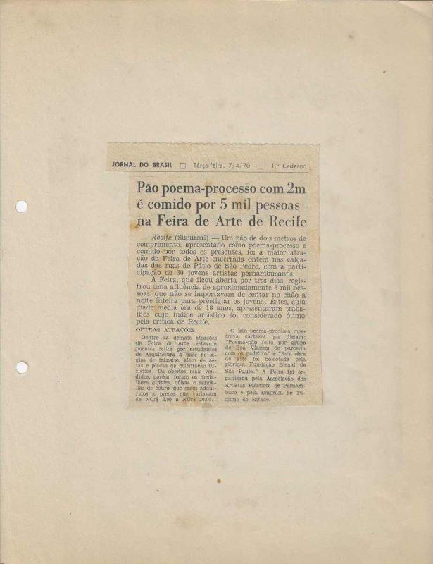 -Jornal+do+brasil+noticia+Pão+poema+Processo+com+2+metros+e+comido.+Feira+de+Arte+de+Recife.+7+de+Abril+de+1970.jpg