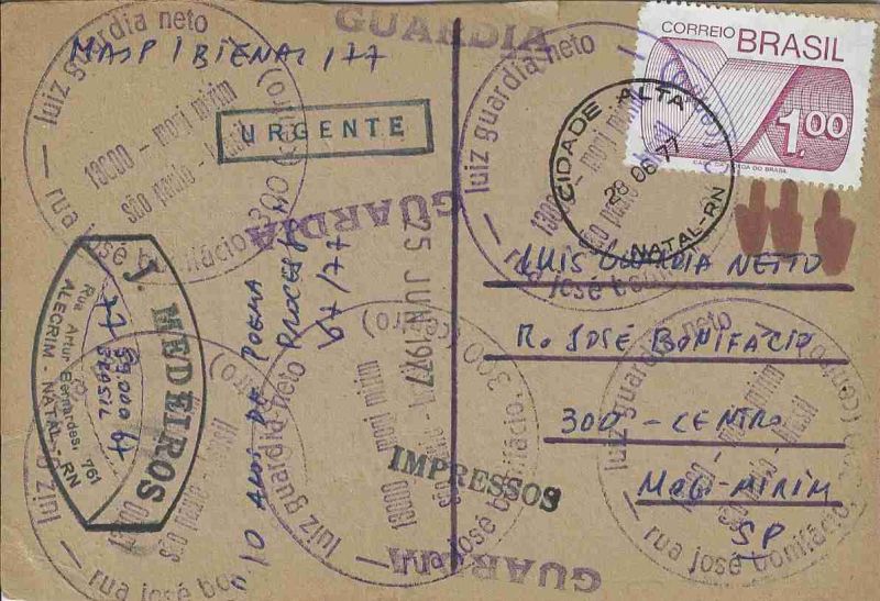 -Cartão+de+J.+Medeiros+para+Luiz+Guardia++vai+e+volta+com+inscritos+Masp+,+Bienal+77.+10+anos+de+poema+processo+com+data+de+28+de+Junho+de+1977,1a.jpg